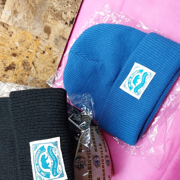 Hats outerwear - Picture 8 of 15